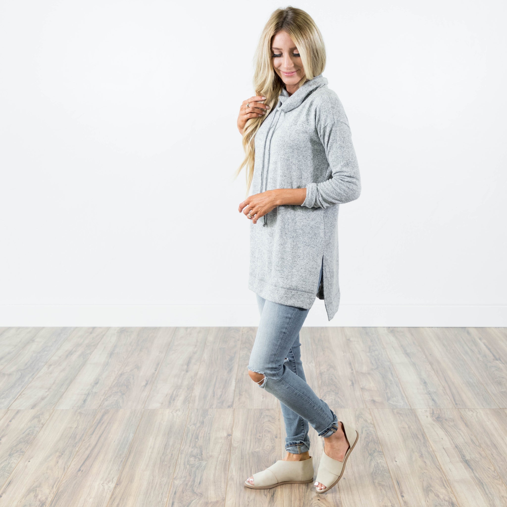 Demi Sweater in Heather Grey