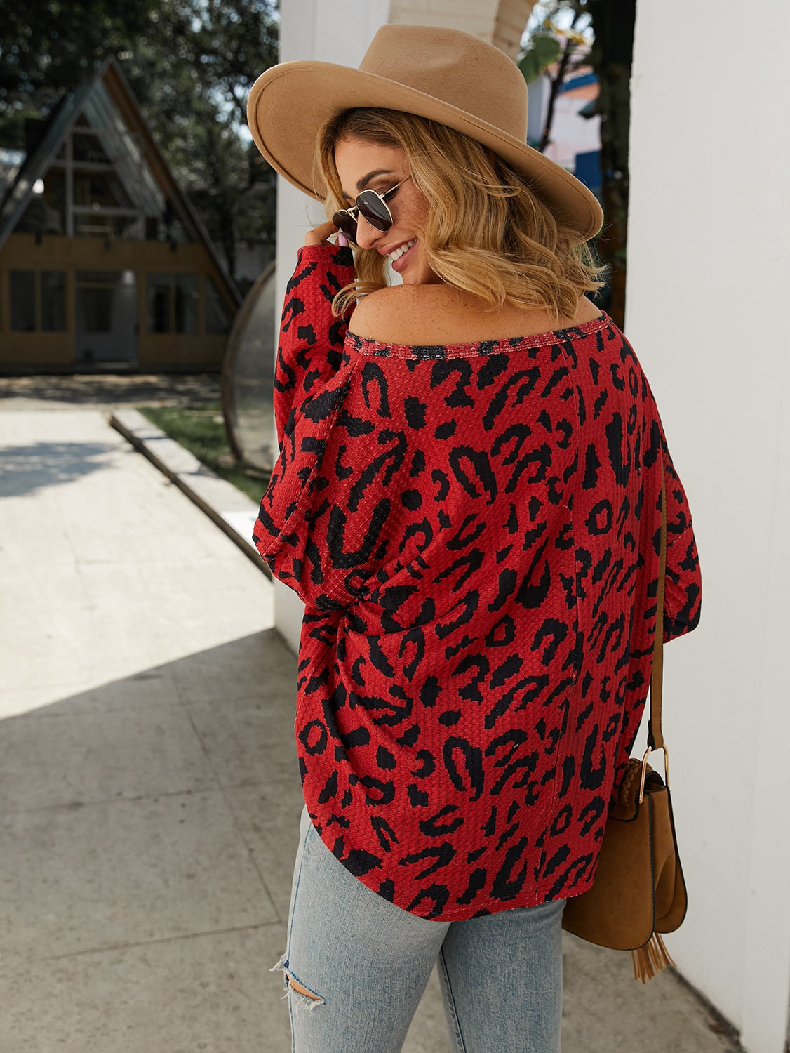 DROP SHOULDER LEOPARD PRINT